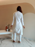 Load image into Gallery viewer, WHITE ASYMMETRIC LONG JACKET PAIRED WITH FITTED PANTS
