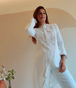 Load image into Gallery viewer, WHITE ASYMMETRIC LONG JACKET PAIRED WITH FITTED PANTS
