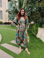 Load image into Gallery viewer, ABSTRACT PRINT RELAXED JUMPSUIT WITH SLEEVES ( COMES WITH BELT)
