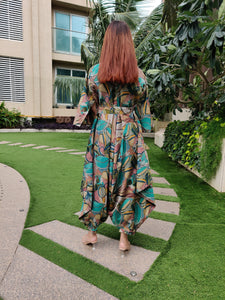 ABSTRACT PRINT RELAXED JUMPSUIT WITH SLEEVES ( COMES WITH BELT)