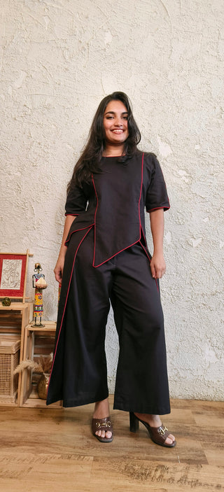 Off Duty Chic - Black