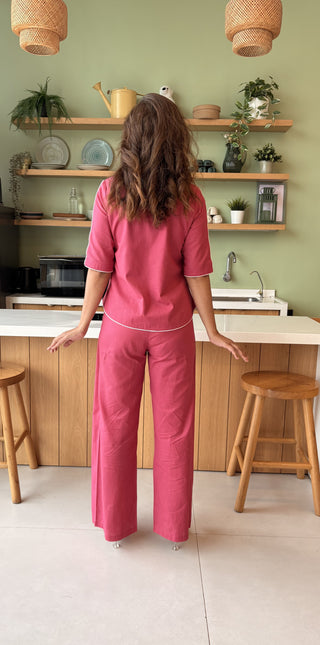 Off Duty Chic - Hot Pink