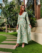 Load image into Gallery viewer, GREEN ABSTRACT PRINTED SHELLED SKIRT SAREE WITH ATTACHED FRONT PALLU AND SHIRT BLOUSE
