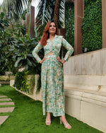 Load image into Gallery viewer, GREEN ABSTRACT PRINTED SHELLED SKIRT SAREE WITH ATTACHED FRONT PALLU AND SHIRT BLOUSE
