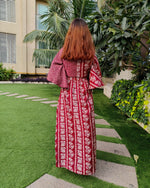 Load image into Gallery viewer, RED PRINTED TWO TONE FLARE TOP PAIRED WITH LONG SKIRT WITH SLIT

