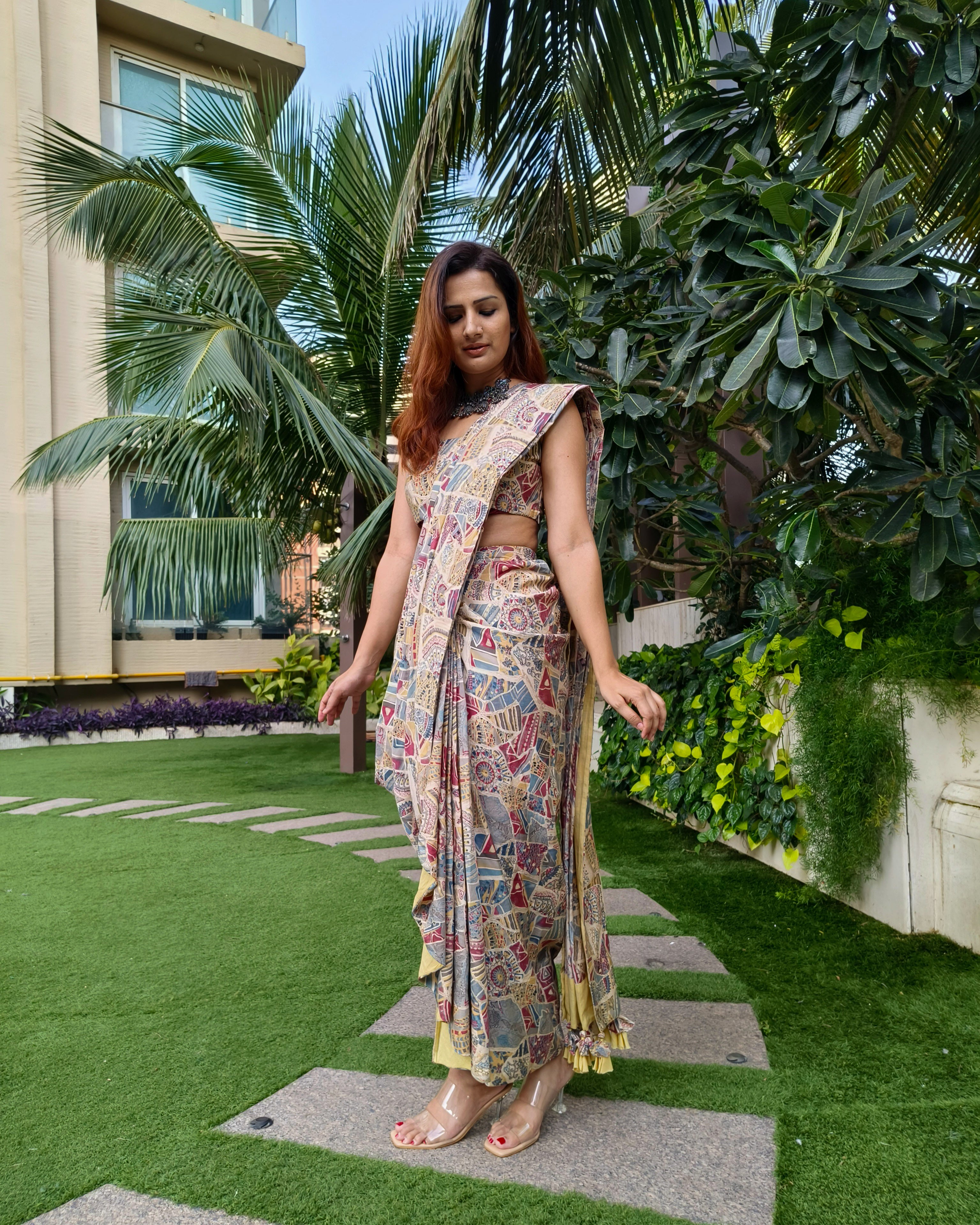 PEACH BLUE ABSTRACT PRINTED SAREE SKIRT WITH BLOUSE (Without Jacket)