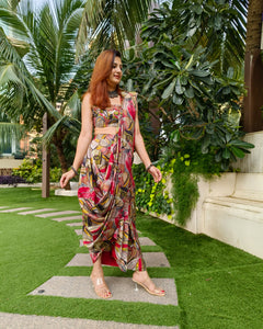 RED ABSTRACT PRINTED SAREE SKIRT WITH BLOUSE (without Jacket)