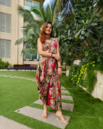 Load image into Gallery viewer, RED ABSTRACT PRINTED SAREE SKIRT WITH BLOUSE (without Jacket)
