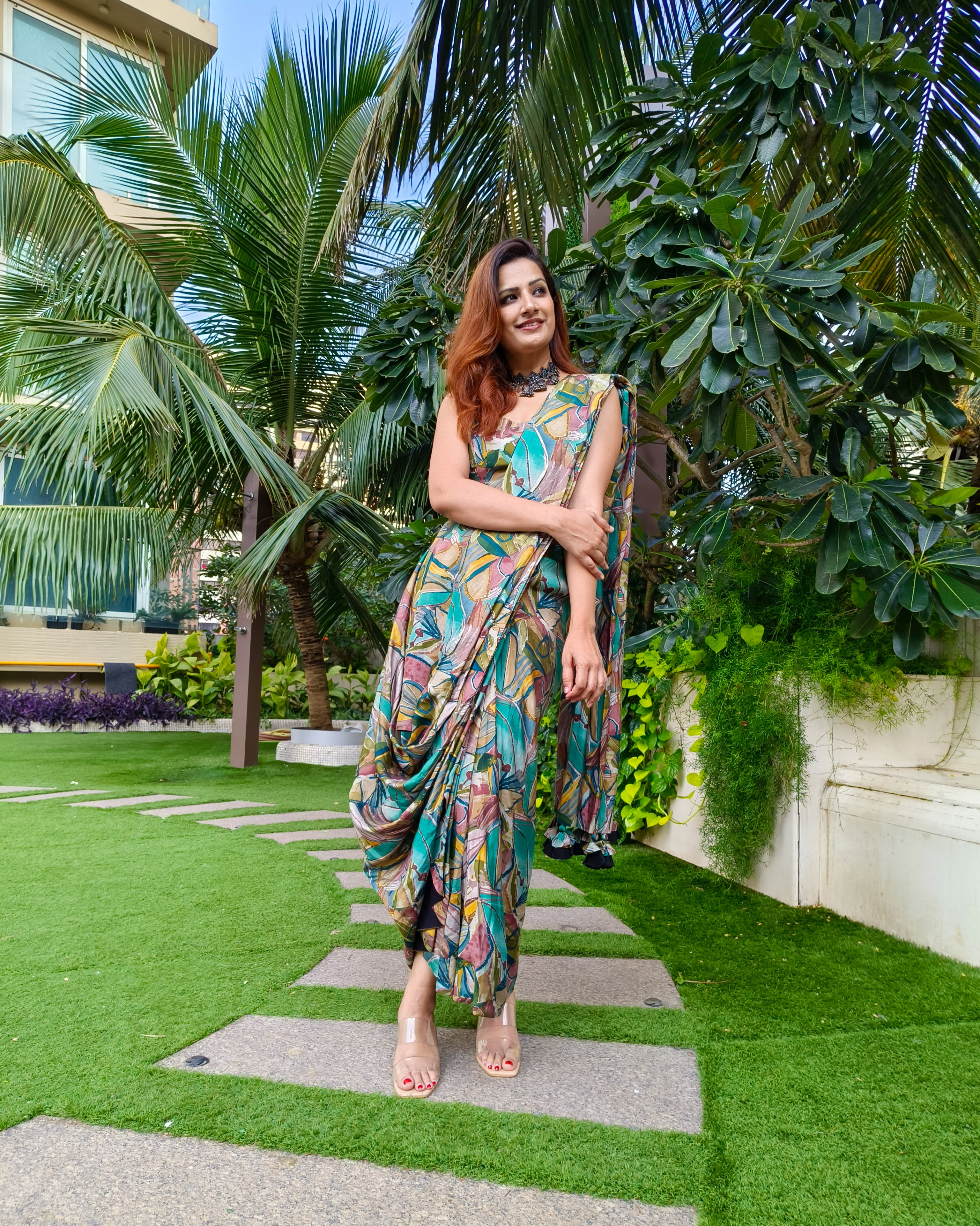 GREEN ABSTRACT PRINTED SAREE SKIRT WITH BLOUSE (without Jacket)