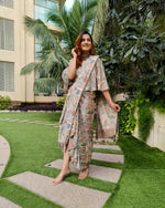 Load image into Gallery viewer, PEACH KHAKHEE ABSTRACT PRINTED SAREE SKIRT WITH BLOUSE AND FLARED JACKET
