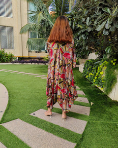 ABSTRACT RED PRINT RELAXED JUMPSUIT WITH SLEEVES ( COMES WITH BELT)
