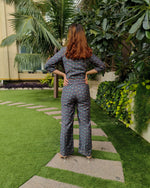 Load image into Gallery viewer, BLUE QUIRK FOIL PRINT FRONT ZIP JUMPSUIT
