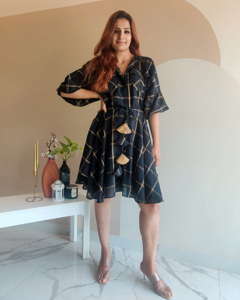 BLACK CHECKERED DRESS