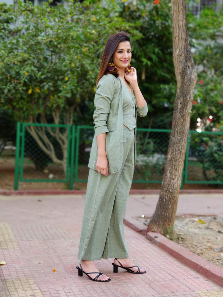 GREEN BELL-BOTTOM PANTS WITH HALTER VEST COAT AND LONG BLAZER