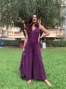 PURPLE WAVE PRINT JUMPSUIT WITH SLEEVED JACKET