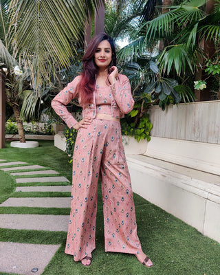 PEACH LUREX QUIRK PRINT SHORT JACKET PAIRED TUBE BUSTIER AND FLARE PANTS