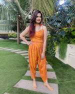 Load image into Gallery viewer, ABSTRACT PRINT GOLD FOILED PLEATED NOODLE STRAP BUSTIER AND DHOTI PANTS
