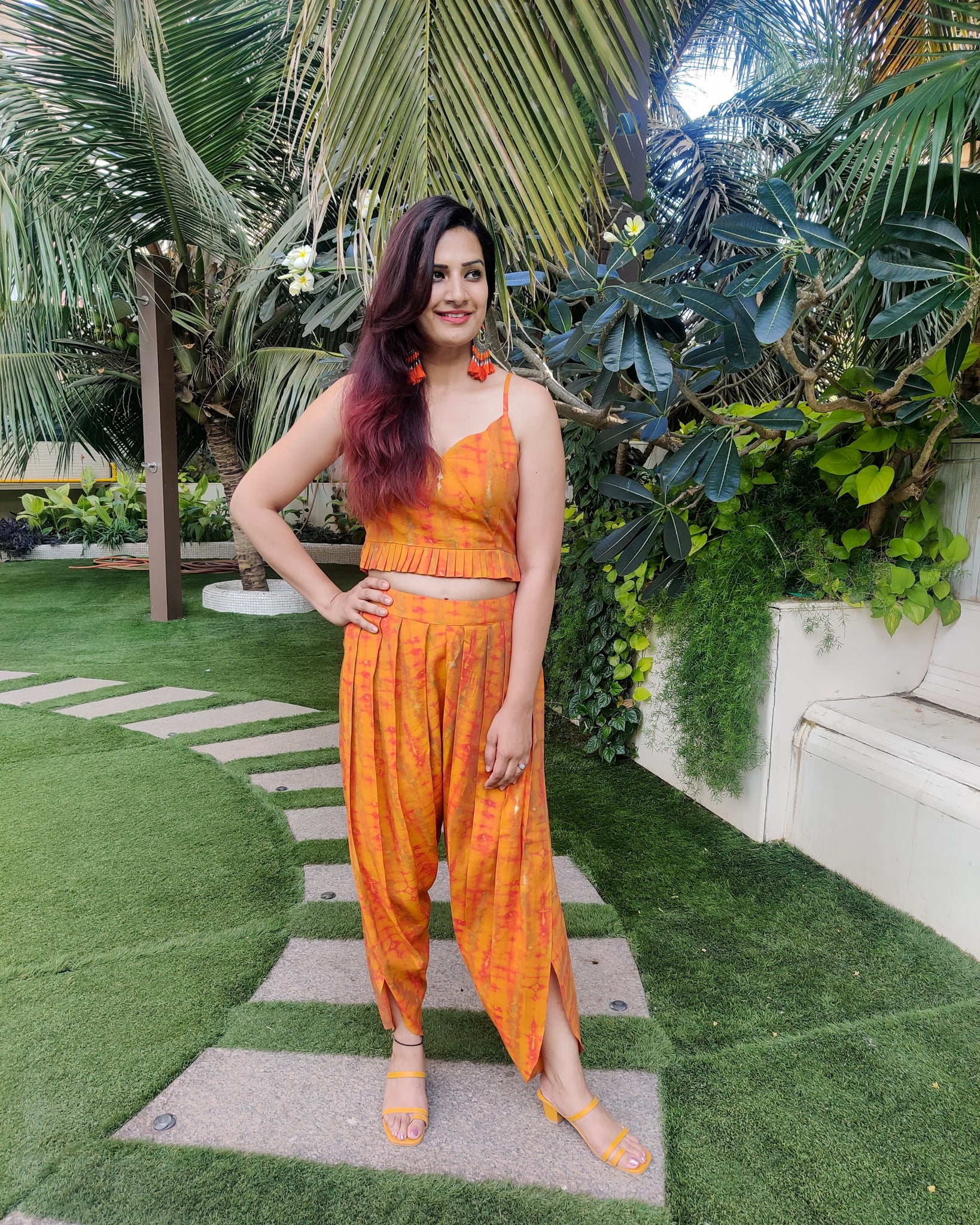 ABSTRACT PRINT GOLD FOILED PLEATED NOODLE STRAP BUSTIER AND DHOTI PANTS