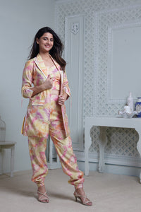 COLOUR SPLASHED LONG BLAZER WITH CONTRAST PIPING, SIDE POCKET PANT & BUSTIER