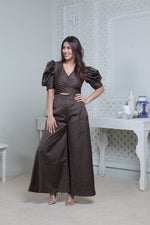 Load image into Gallery viewer, DARK OLIVE FRONT TIE UP AND PUFFED SHORT SLEEVED JUMPSUIT
