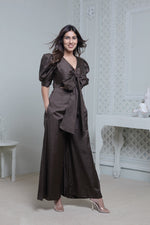 Load image into Gallery viewer, DARK OLIVE FRONT TIE UP AND PUFFED SHORT SLEEVED JUMPSUIT
