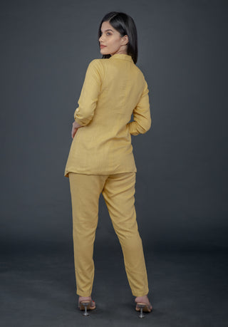 The Bosslady - Yellow