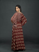 Load image into Gallery viewer, BROWN PRINTED TWO TONE FLARE TOP PAIRED WITH LONG SKIRT WITH SLIT
