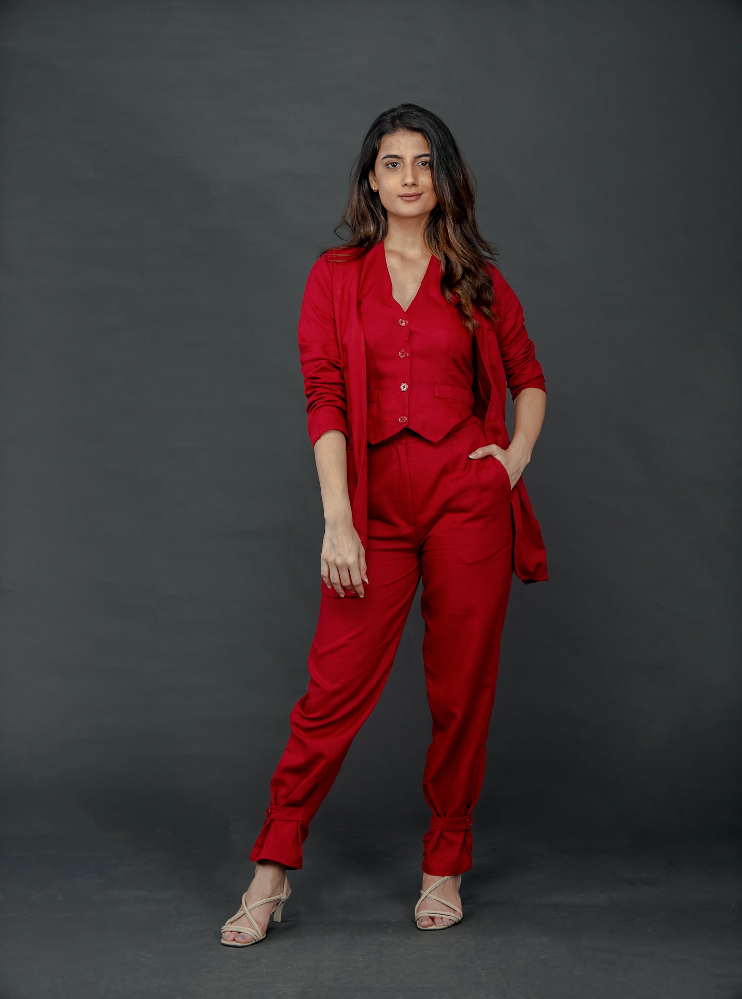 RED LONG JACKET WITH HALTER VEST COAT AND EPAULETTE BUTTONED HEM PANT