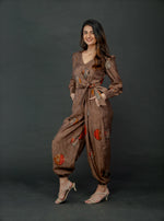 Load image into Gallery viewer, BROWN GOLD FOIL OVERLAY JUMPSUIT WITH CUFFED SLEEVE

