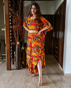 GEOMETRIC PRINT LONG JACKET WITH NOODLE STRAP BUSTIER AND DHOTI PANTS