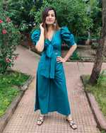Load image into Gallery viewer, TEAL FRONT TIE UP AND PUFFED SHORT SLEEVED JUMPSUIT
