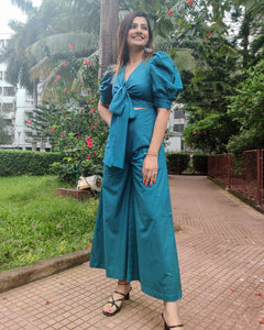 TEAL FRONT TIE UP AND PUFFED SHORT SLEEVED JUMPSUIT