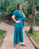 Load image into Gallery viewer, TEAL FRONT TIE UP AND PUFFED SHORT SLEEVED JUMPSUIT
