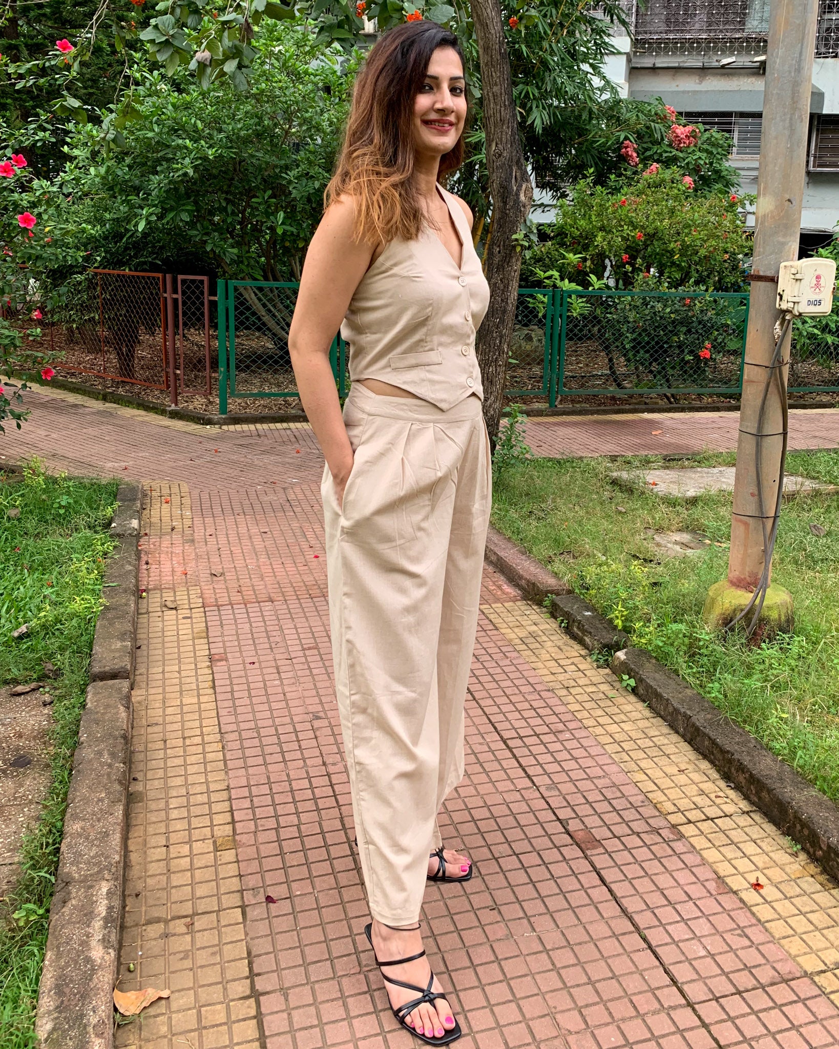 #FLARE IT - BEIGE BELL-BOTTOM PANTS WITH HALTER VEST COAT (WITHOUT BLAZER)