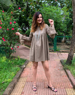 Load image into Gallery viewer, KHAKHEE GREEN COTTON LINEN MID DRESS WITH BELL SLEEVES
