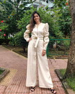 Load image into Gallery viewer, OFFWHITE GOLD THIN STRIPE FRONT ZIP OPENING HIGH BAND COLLAR JUMPSUIT WITH PUFF SLEEVE &amp; BELT
