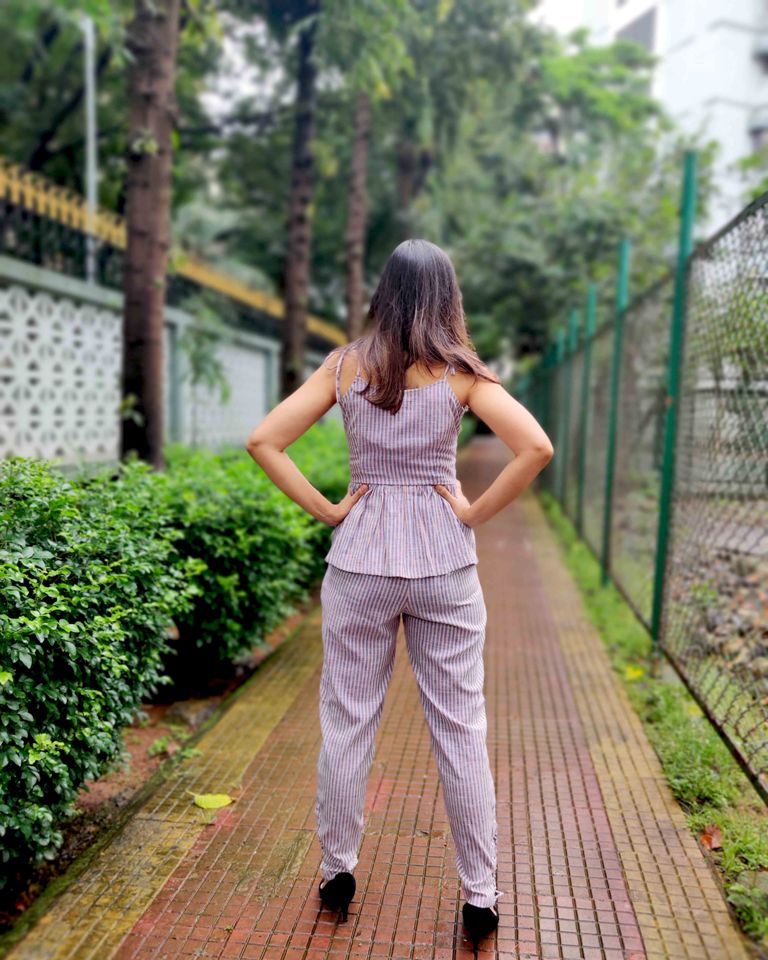 STRIPED PEPLUM TIE-UP STRAPED TOP WITH EASY FIT PANTS