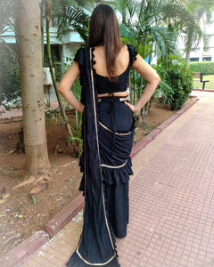 BLACK sareee