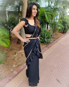 BLACK sareee