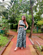 Load image into Gallery viewer, TEAL FLORAL PRINTED TOP WITH WRAP AROUND SKIRT
